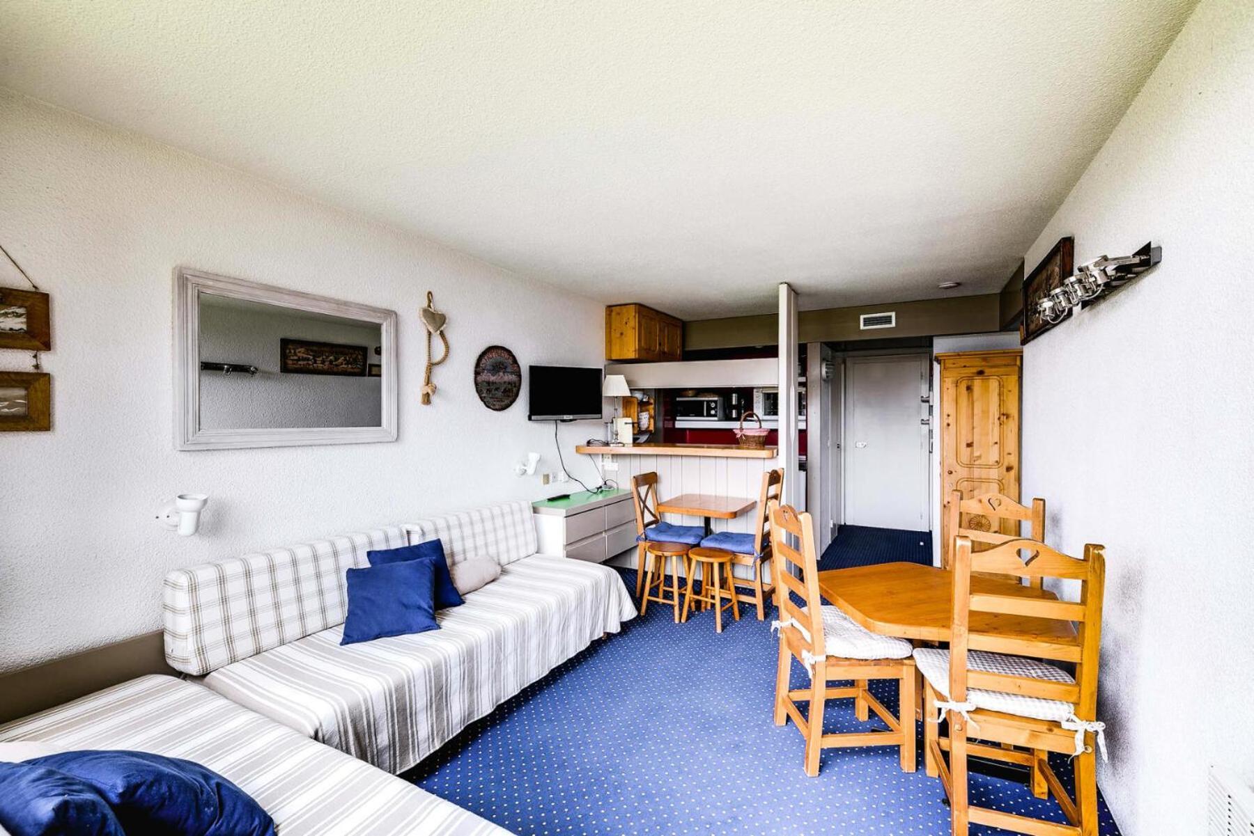 Tournavelles - 2 Pieces 5 Personnes Au Pied Des Pistes Et Des Commerces, Proche De L'esf Et De La Garderie Dans Le Village Des Vill Mae-7191 Апартаменты *